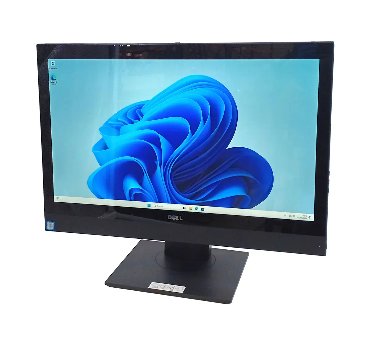لمس اوبن بوكسALL IN ONE 7450 CORi7 7 th RAM 8 GB HARD 256 - 24 INCH -VGA 2 GB AMD